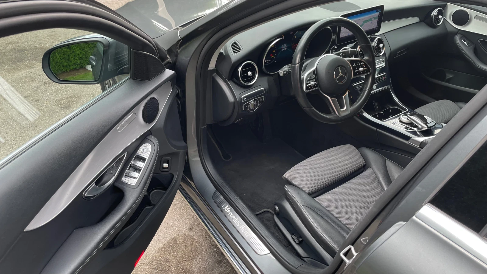 Mercedes-Benz C 220 4 matic/ 194 к.с/ EURO 6D/ , снимка 8 - Автомобили и джипове - 55001676