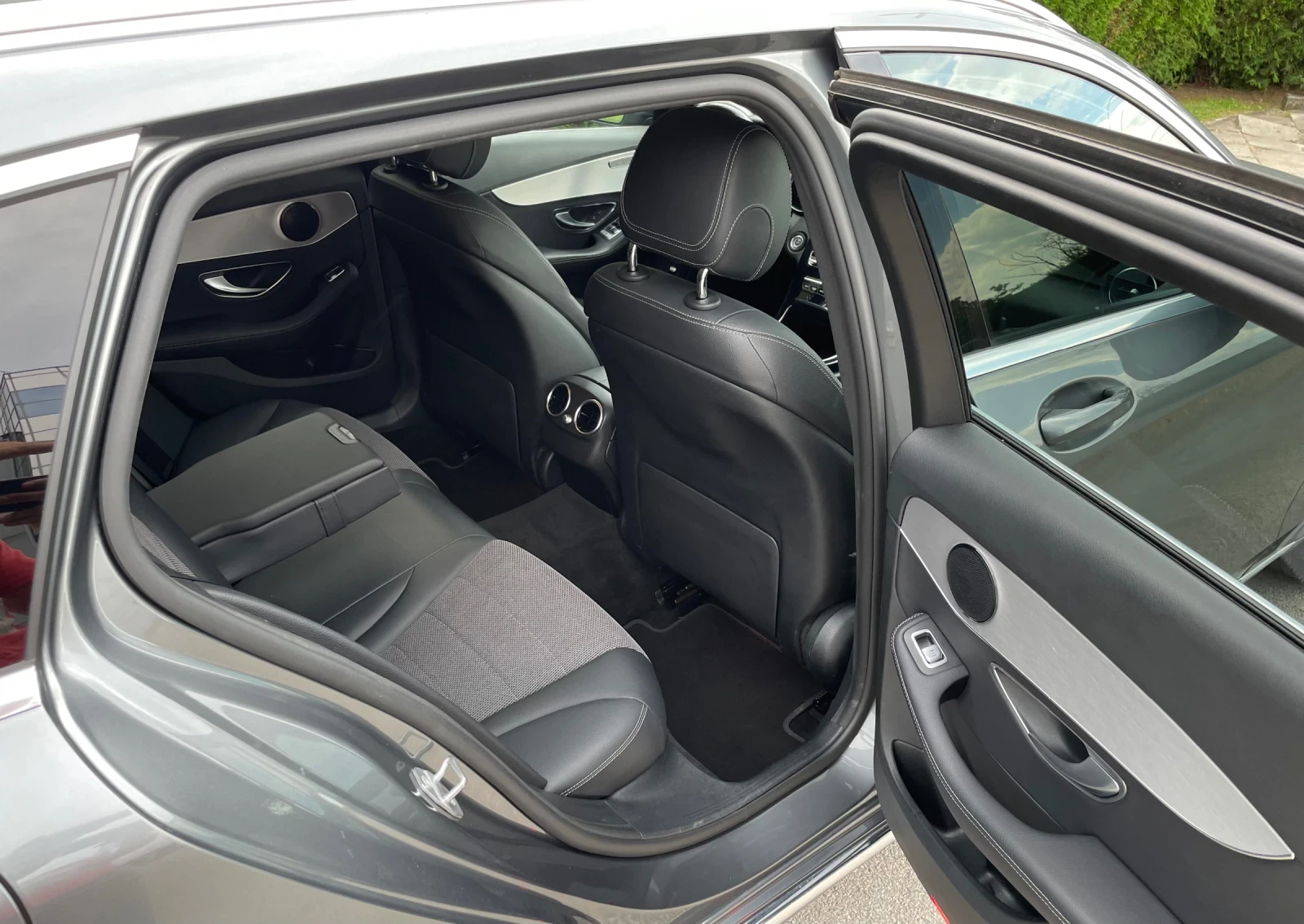 Mercedes-Benz C 220 4 matic/ 194 к.с/ EURO 6D/ , снимка 10 - Автомобили и джипове - 55001676