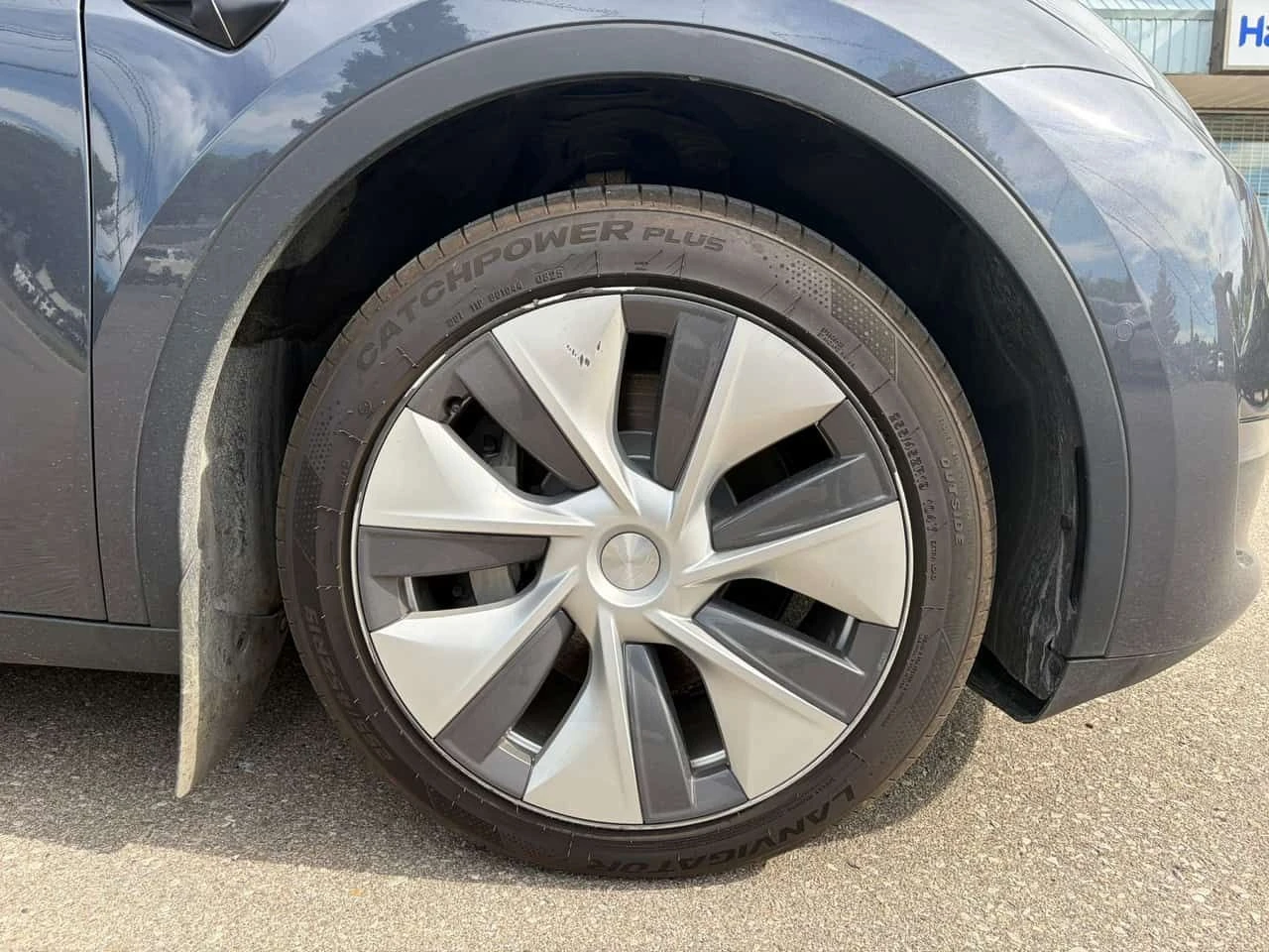 Tesla Model Y Long Range| Panorama| Autopilot| , снимка 9 - Автомобили и джипове - 55057813
