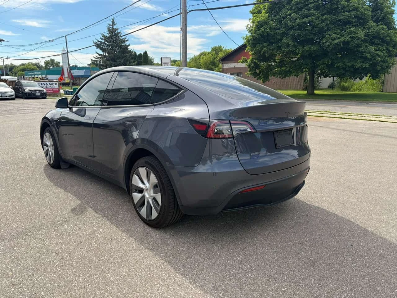 Tesla Model Y Long Range| Panorama| Autopilot| , снимка 6 - Автомобили и джипове - 55057813