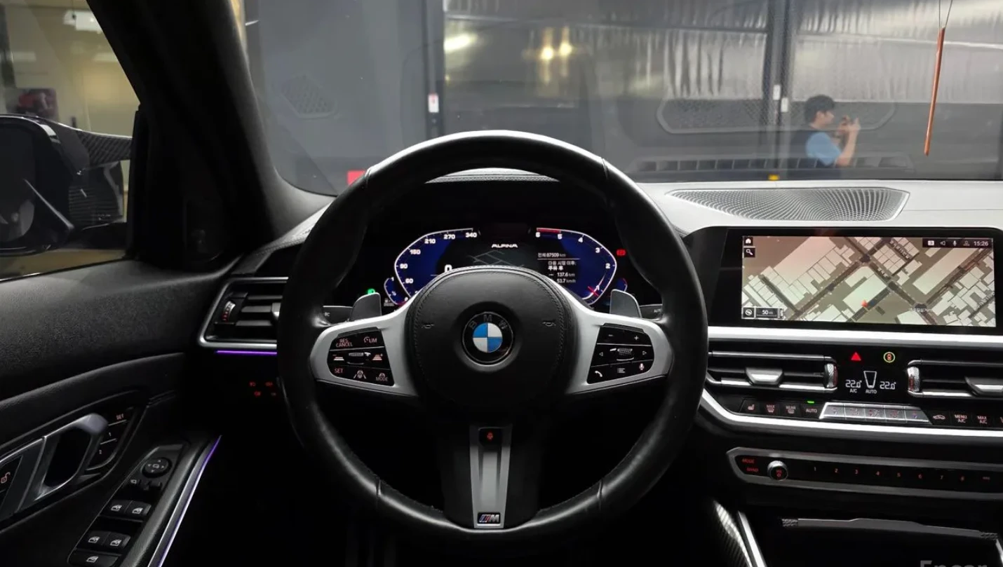 BMW 320 d / M Package / TUNING / 360 ������ / HARMAN /FULL | Mobile.bg � ����������� 9
