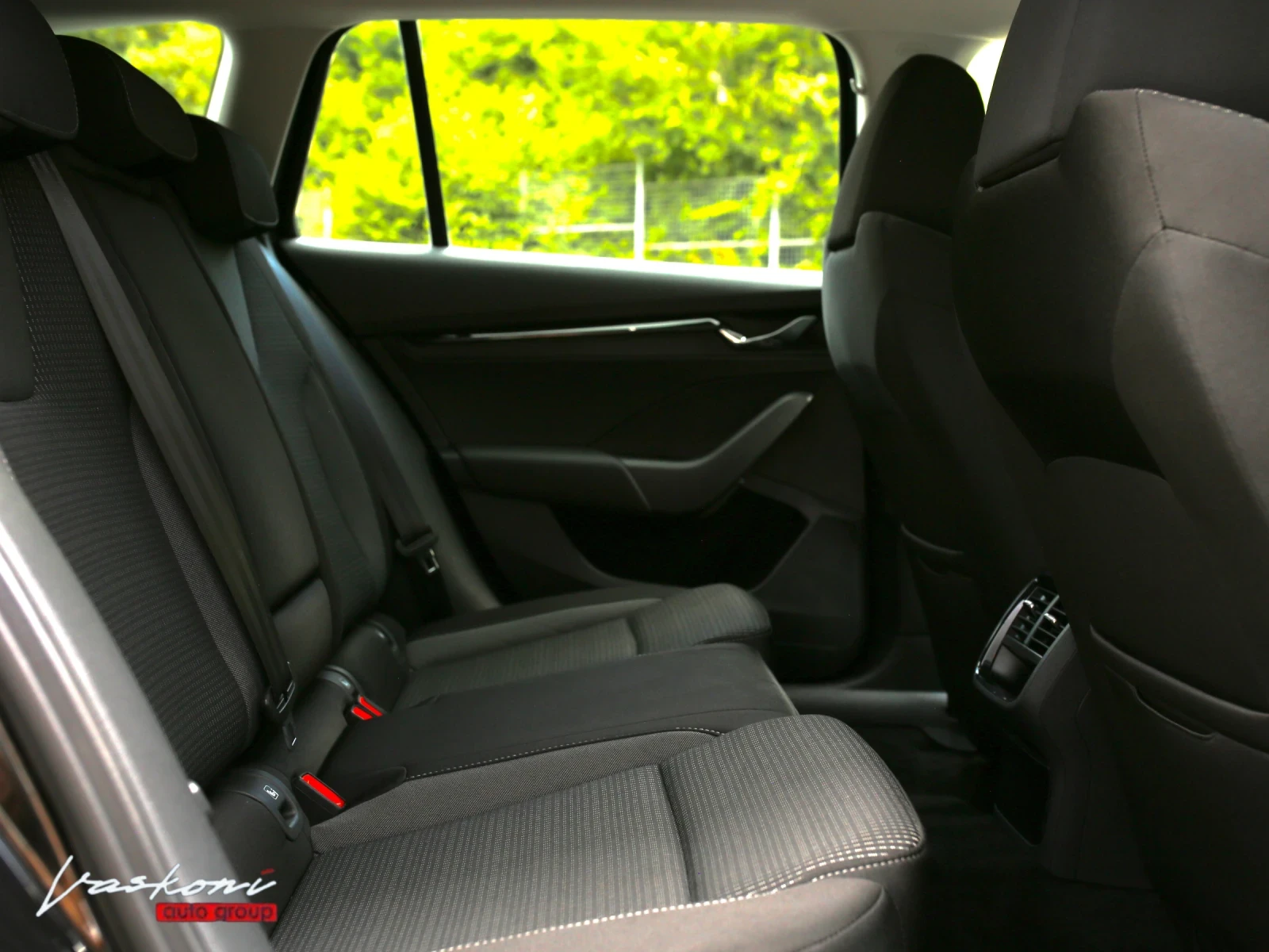 Skoda Octavia 2.0 TDI | Mobile.bg � ����������� 17