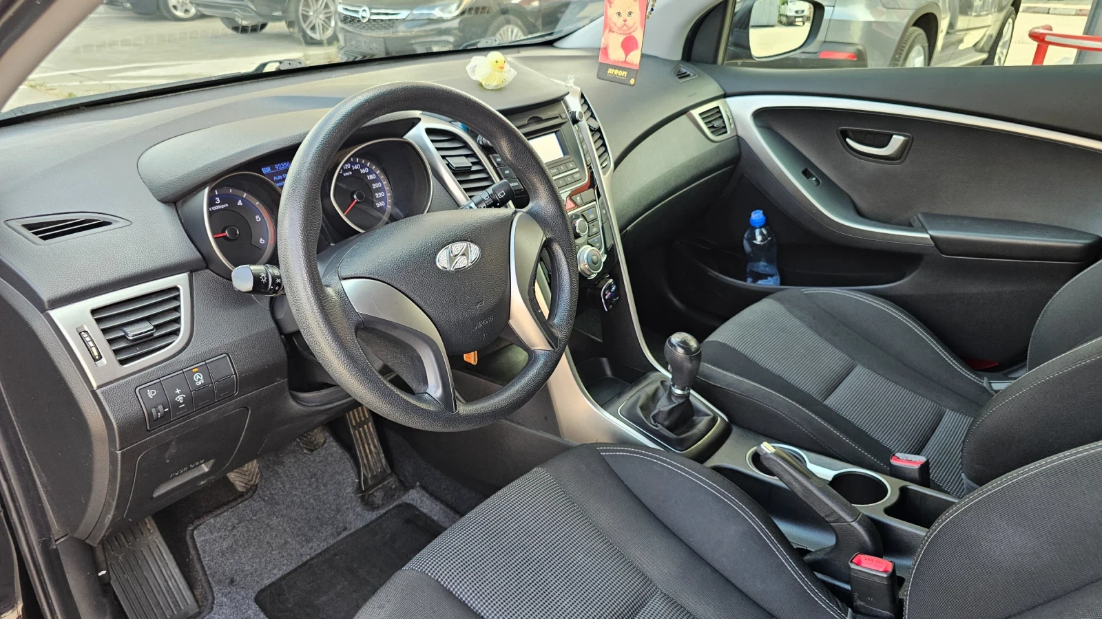 Hyundai I30, снимка 8 - Автомобили и джипове - 55435898