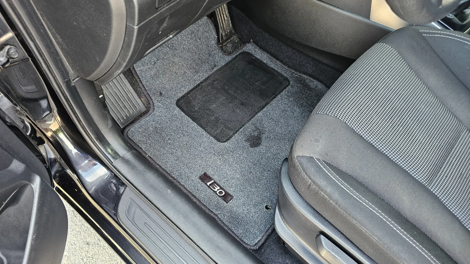 Hyundai I30, снимка 9 - Автомобили и джипове - 55435898