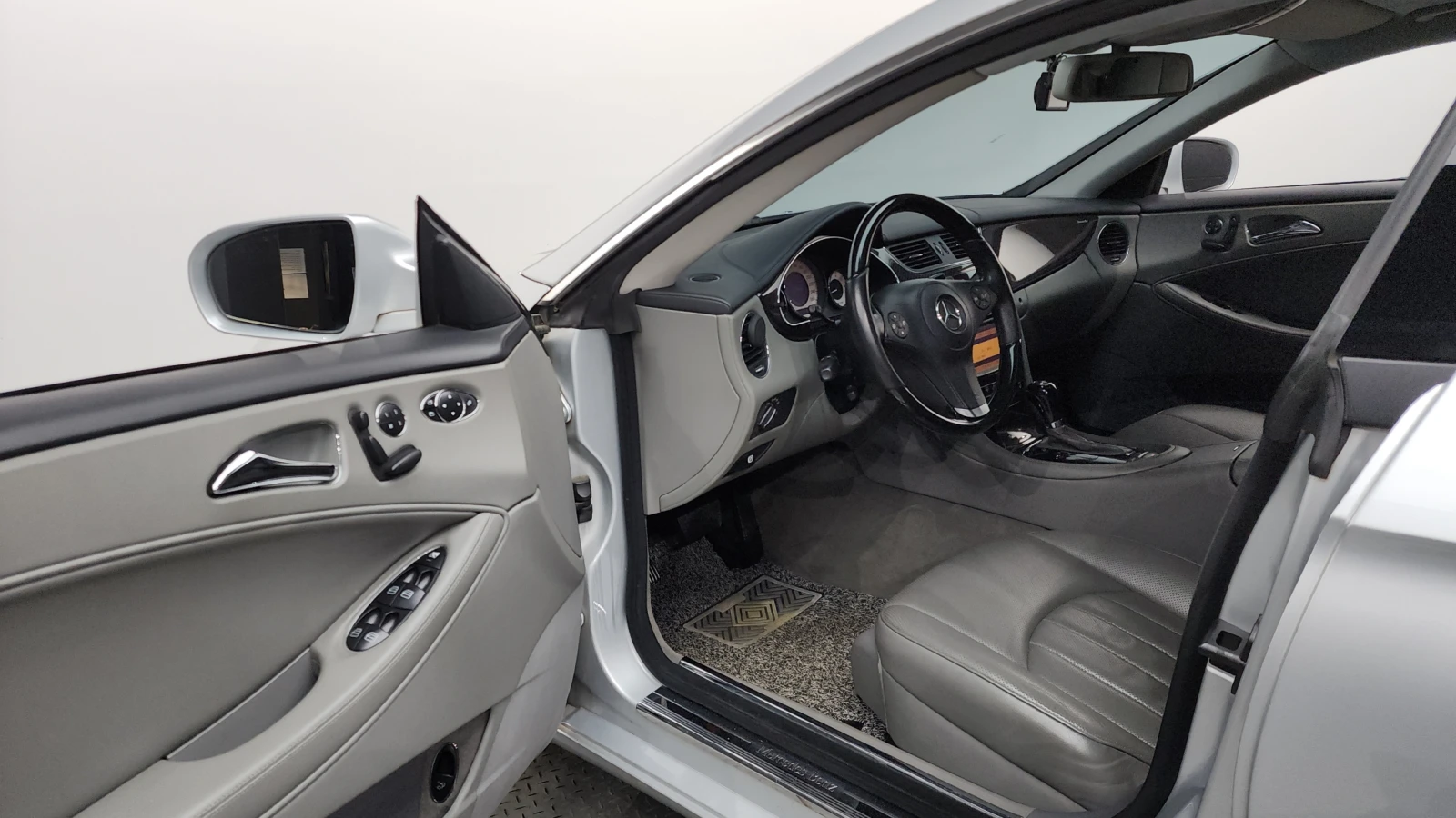 Mercedes-Benz CLS 350 ЕЛ. БАГАЖНИК* ЛЮК* КРАЙНА ЦЕНА, снимка 10 - Автомобили и джипове - 55496192