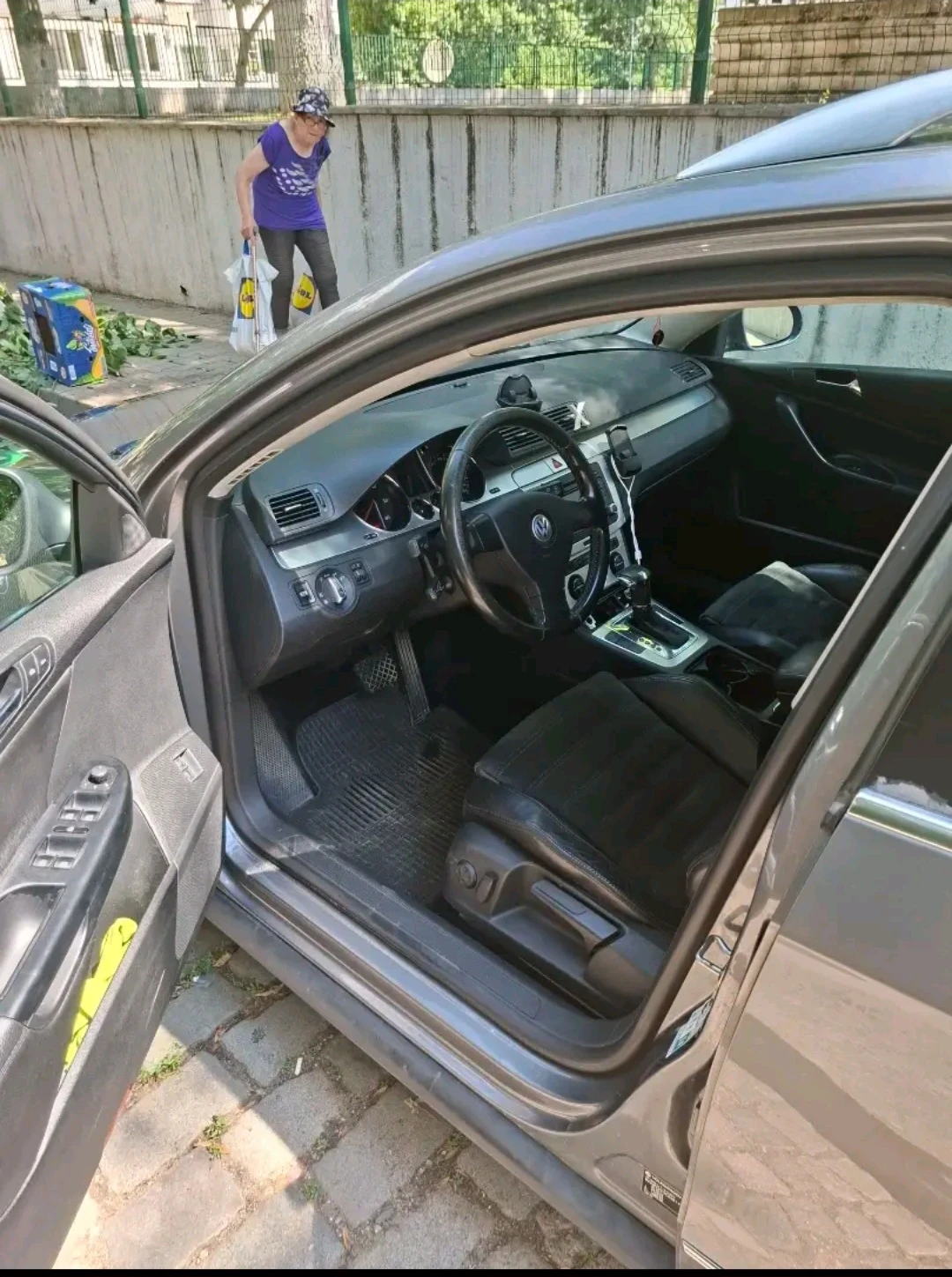 VW Passat, снимка 8 - Автомобили и джипове - 55510402