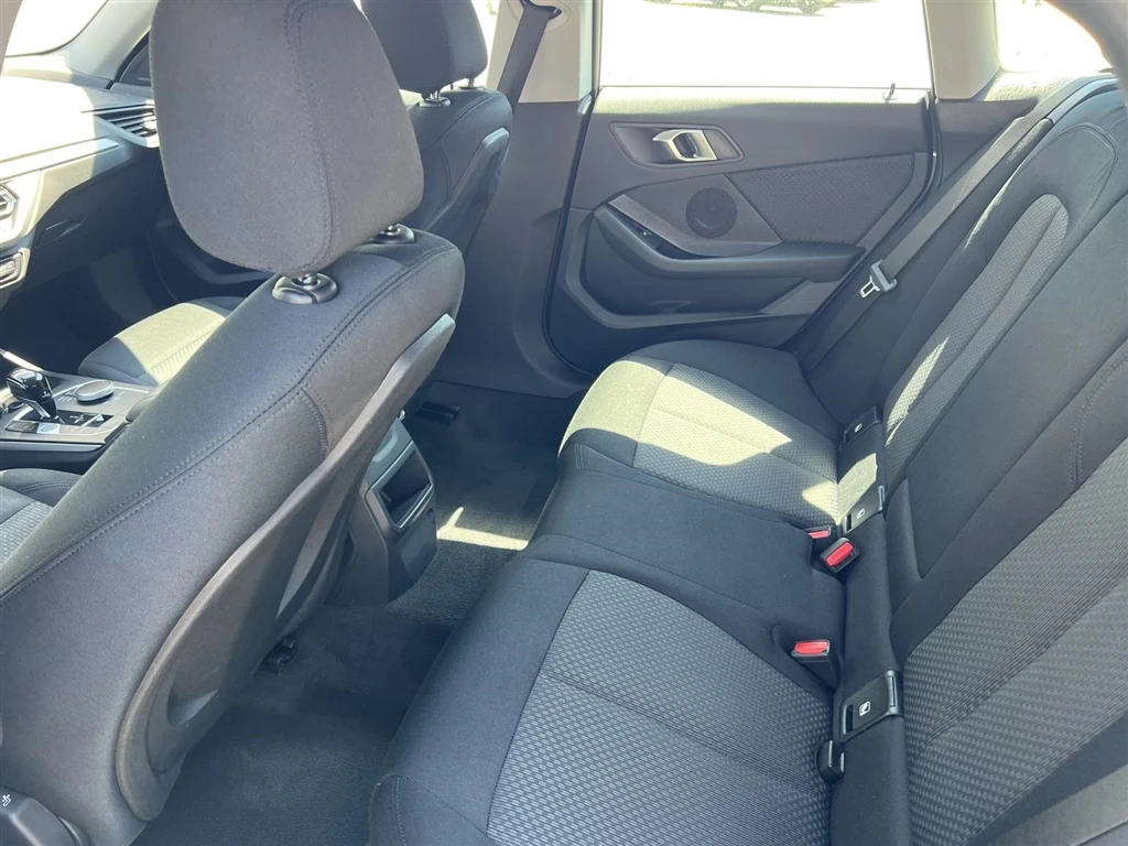 BMW 218 Гран Купе, снимка 13 - Автомобили и джипове - 55529034