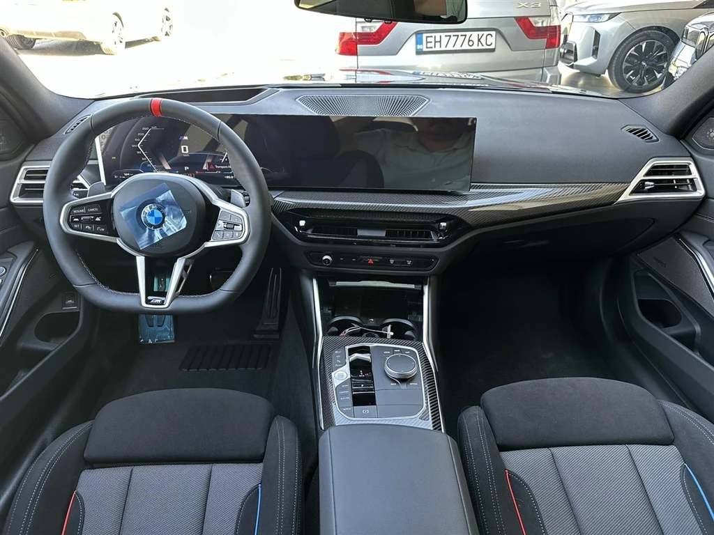 BMW 340 xDrive Sedan, снимка 7 - Автомобили и джипове - 56400030