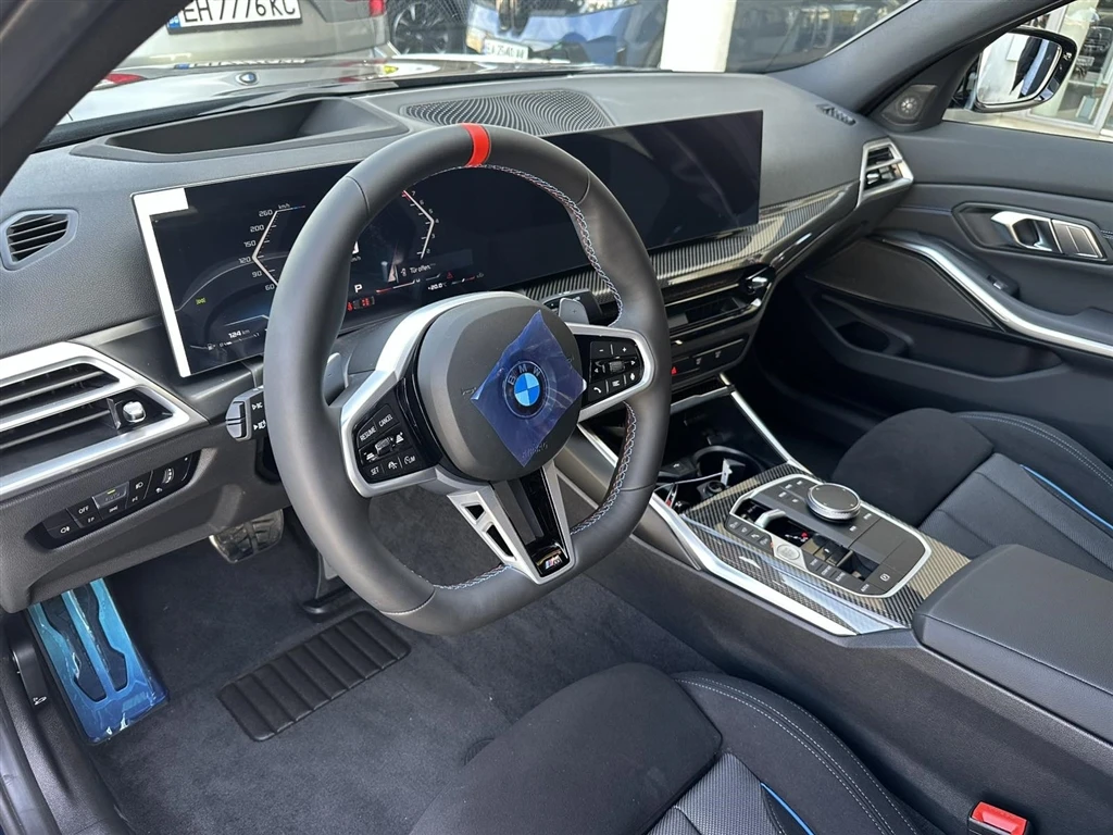 BMW 340 xDrive Sedan, снимка 6 - Автомобили и джипове - 56400030