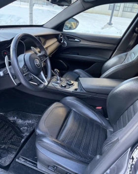 Alfa Romeo Stelvio TI SPORT / HARMON KARDON / DISTRONIC / CARFAX /, снимка 4