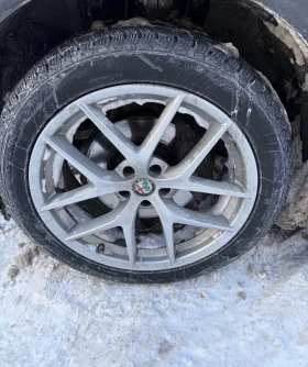 Alfa Romeo Stelvio TI SPORT / HARMON KARDON / DISTRONIC / CARFAX /, снимка 3