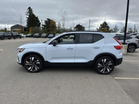 Volvo XC40 B5* PLUS DARK THEME* AWD, снимка 2