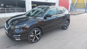 Nissan Qashqai 1.7dCi 4x4 TEKNA+ , снимка 2