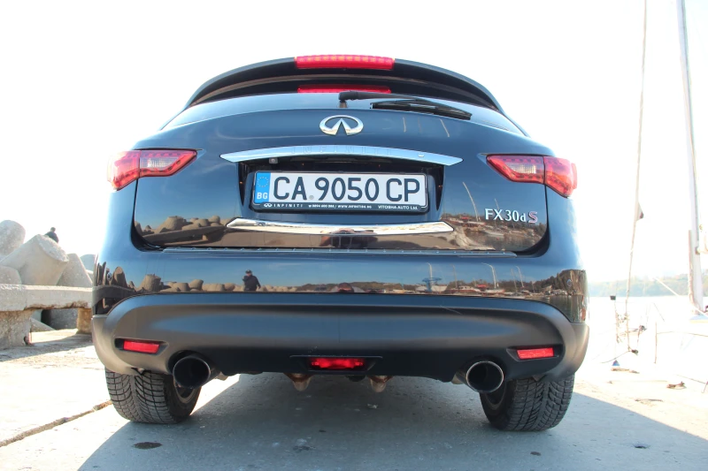 Infiniti Fx 30 3.0d S Premium, снимка 4 - Автомобили и джипове - 46776950