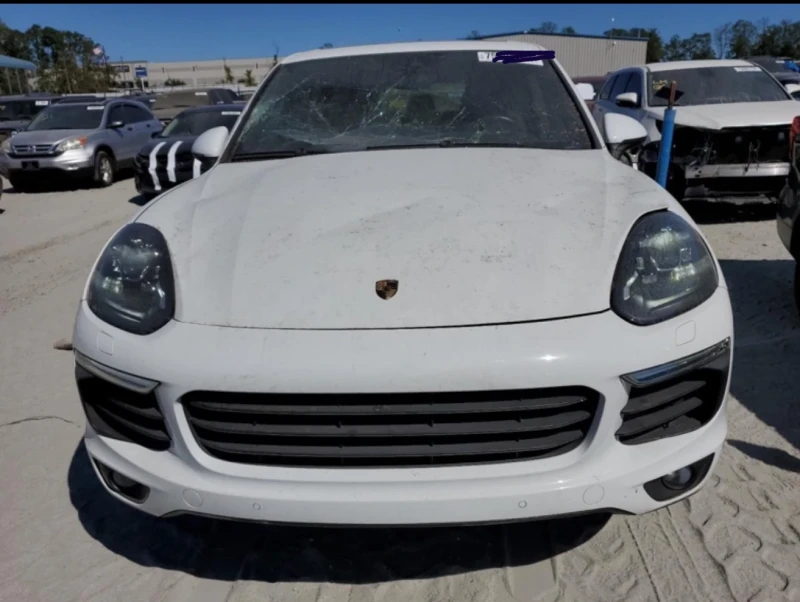 Porsche Cayenne 2017 S E-Hybrid Platinum edition, снимка 3 - Автомобили и джипове - 48311239