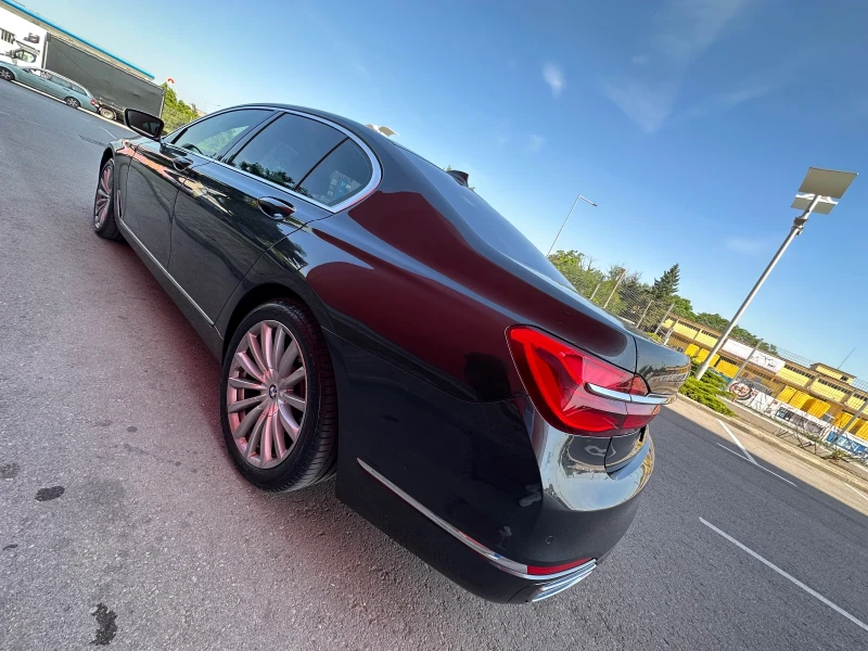 BMW 730 xD* Вакум* Масаж* Lasser, снимка 8 - Автомобили и джипове - 51738908