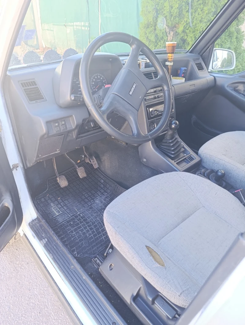 Suzuki Vitara, снимка 11 - Автомобили и джипове - 52303101