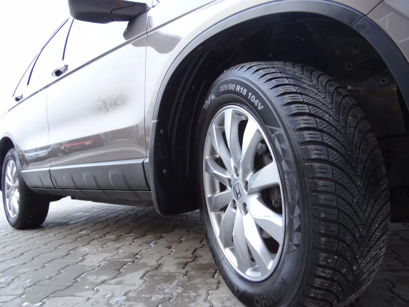 Honda Cr-v 2.0i-vtec-150k.c. /4 X 4/Koja/Xenon/Euro-5/, снимка 17 - Автомобили и джипове - 53089701