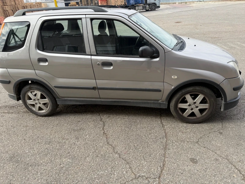 Suzuki Ignis, снимка 3 - Автомобили и джипове - 53294819