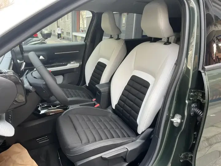 Citroen C3 Aircross ЧИСТО НОВА 40KW/h 315км RANGE, снимка 8 - Автомобили и джипове - 55192348