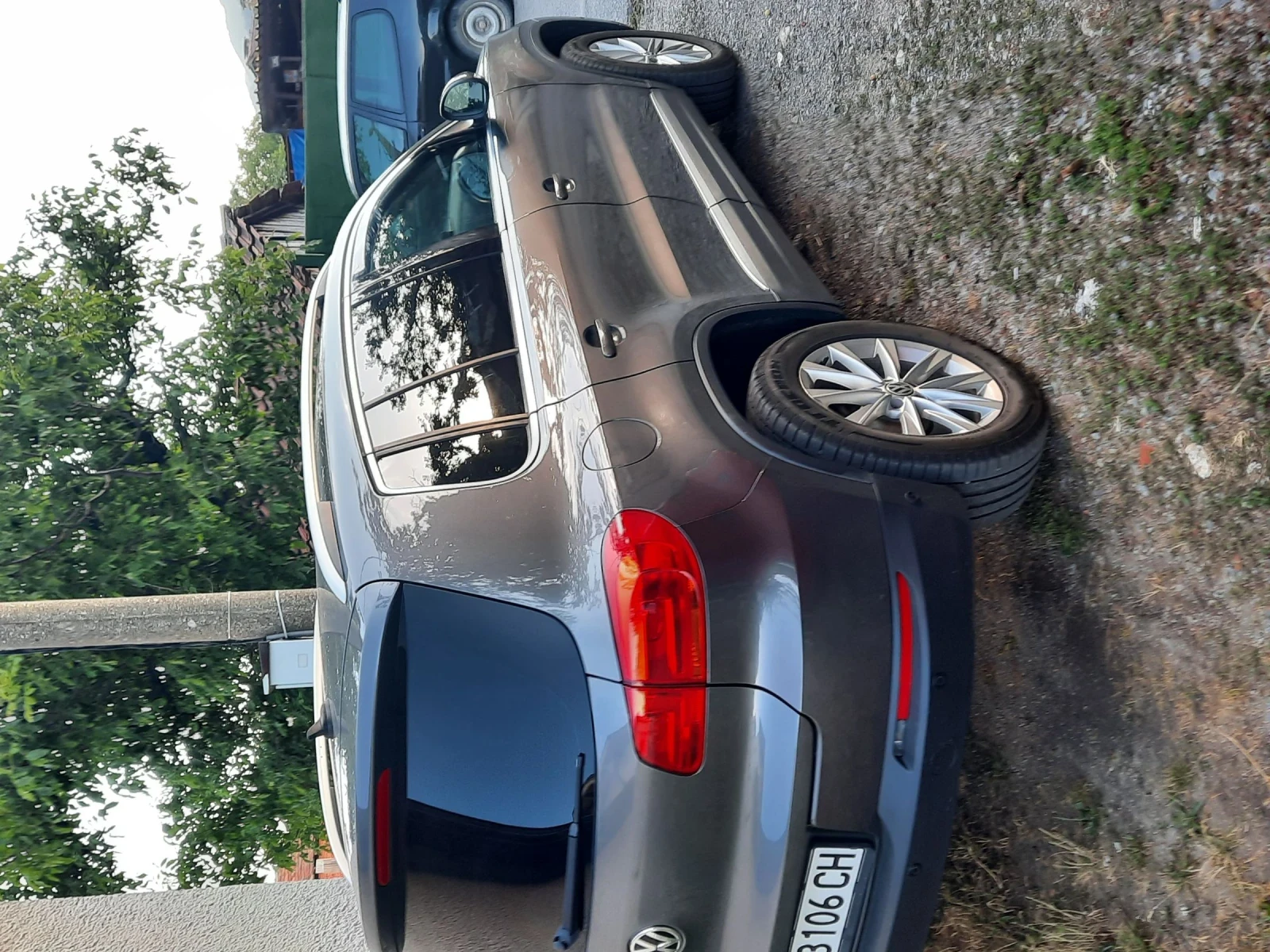 VW Tiguan  - изображение 2