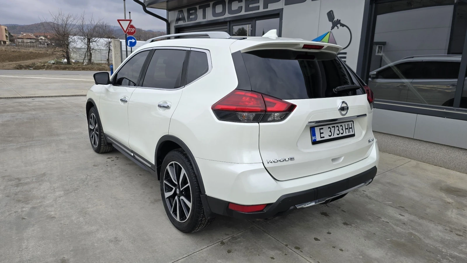 Nissan Rogue Sl Awd ГАЗ - изображение 5