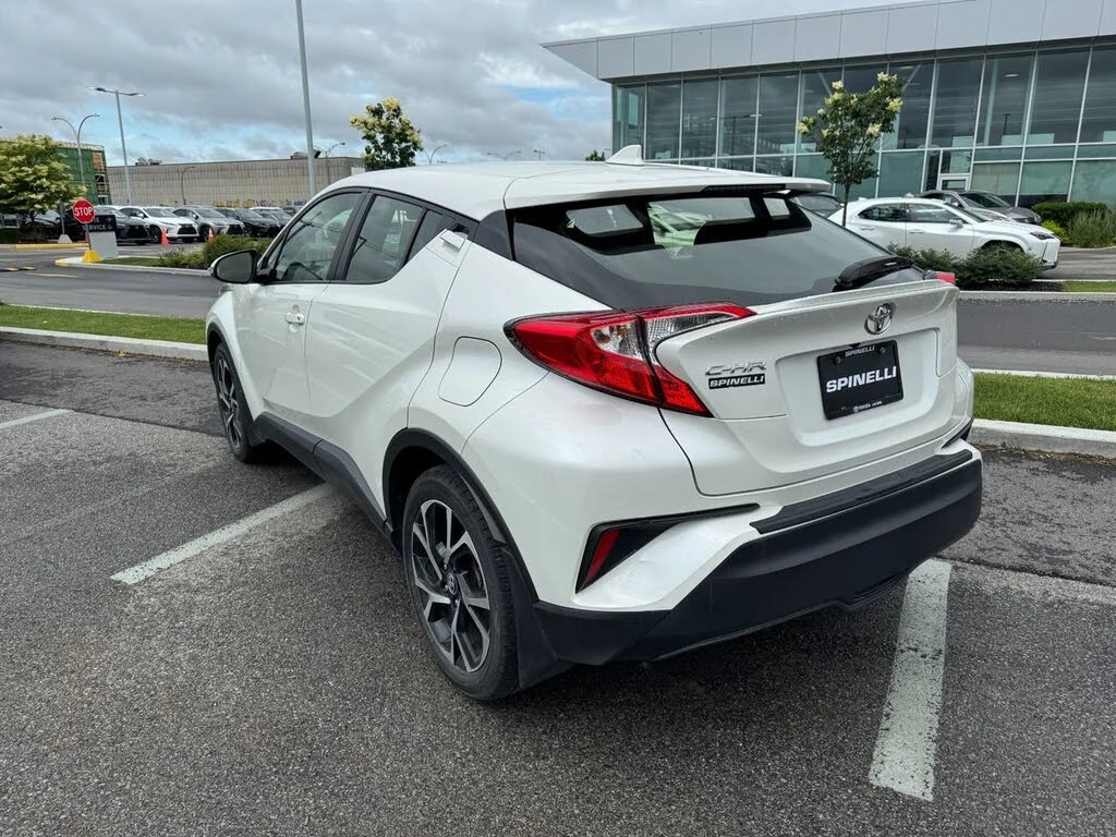 Toyota C-HR * XLE* HeadUp* АвтоКредит (ЦЕНА ДО БГ) - изображение 5