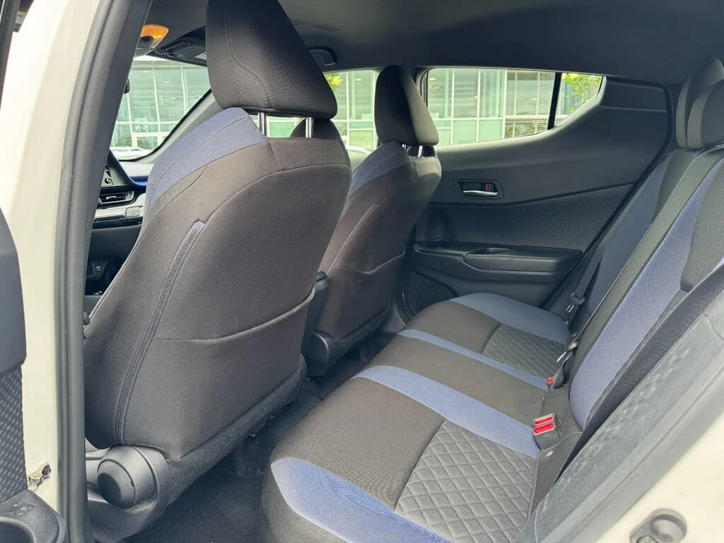 Toyota C-HR * XLE* HeadUp* АвтоКредит (ЦЕНА ДО БГ) - изображение 10
