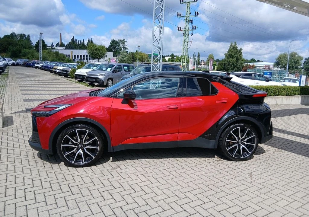 Toyota C-HR 2.0 HEV 4X4 GR SPORT PREMIERE EDITION - изображение 2