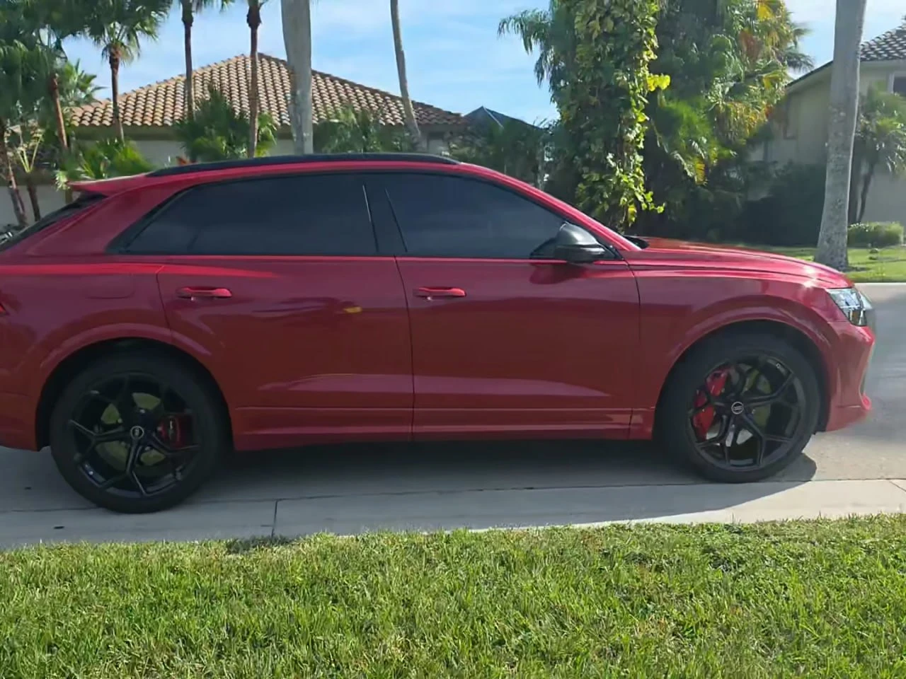 Audi RSQ8 * PERFORMANCE* CARFAX * БЕЗ ПЪРВОНАЧАЛНА ВНОСКА - изображение 5