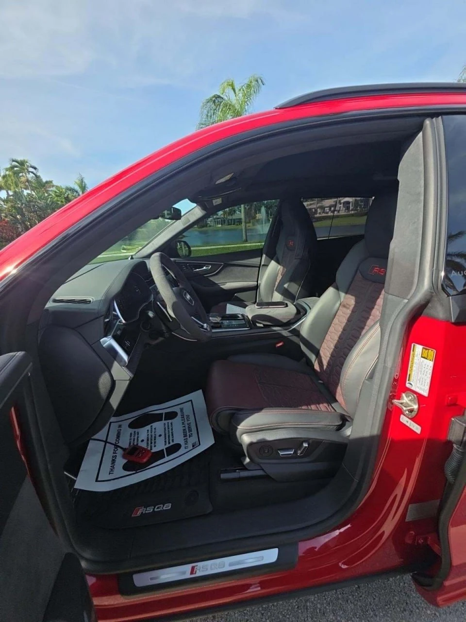 Audi RSQ8 * PERFORMANCE* CARFAX * БЕЗ ПЪРВОНАЧАЛНА ВНОСКА - изображение 7