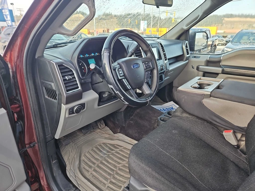 Ford F150 * 4WD SuperCrew 157" * CARFAX *  - изображение 5