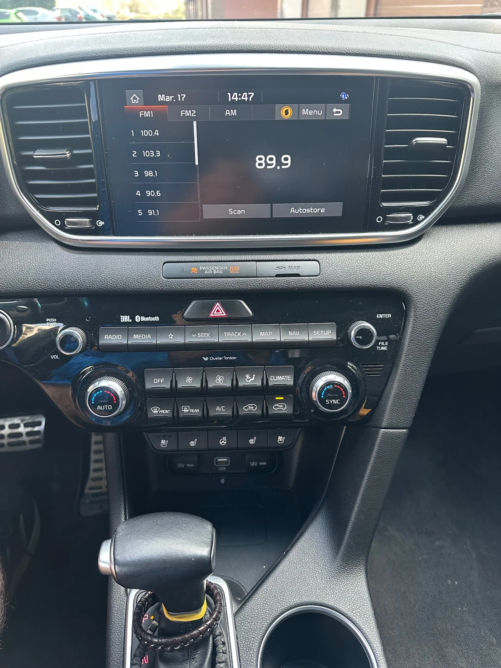 Kia Sportage, снимка 10 - Автомобили и джипове - 53892655