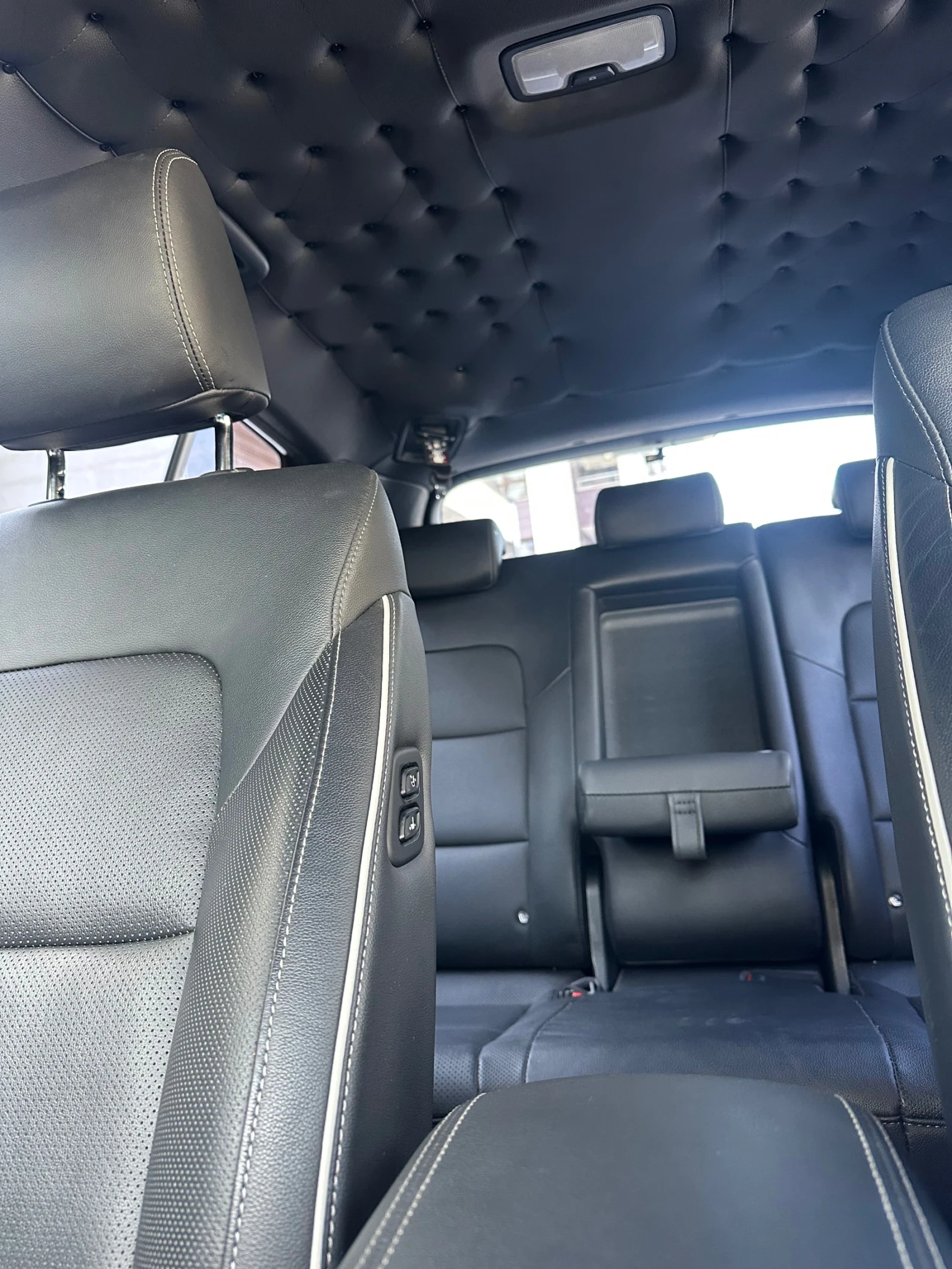 Kia Sportage, снимка 12 - Автомобили и джипове - 53892655