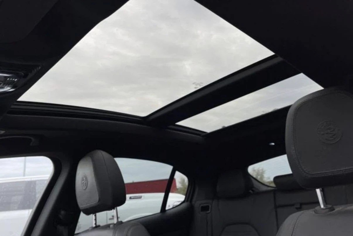 Alfa Romeo Stelvio TI SPORT / HARMON KARDON / DISTRONIC / CARFAX /, снимка 7 - Автомобили и джипове - 54459808