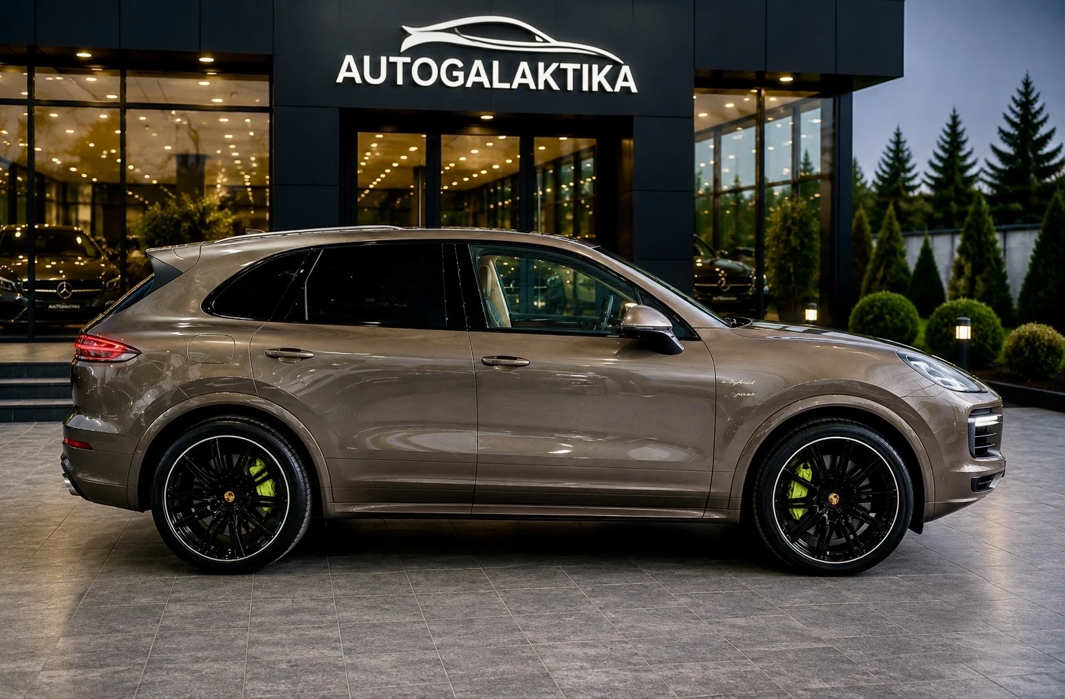 Porsche Cayenne S E-Hybrid 3.0 V6 416 к.с. 4x4 FACELIFT, снимка 14 - Автомобили и джипове - 54579133