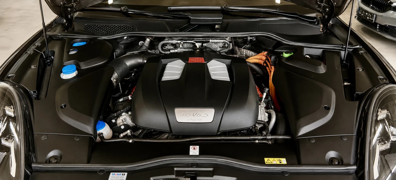 Porsche Cayenne S E-Hybrid 3.0 V6 416 к.с. 4x4 FACELIFT, снимка 13 - Автомобили и джипове - 54579133