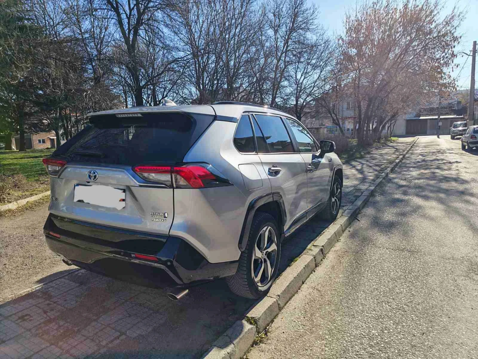 Toyota Rav4 Plug-in hybrid , снимка 2 - Автомобили и джипове - 54745264