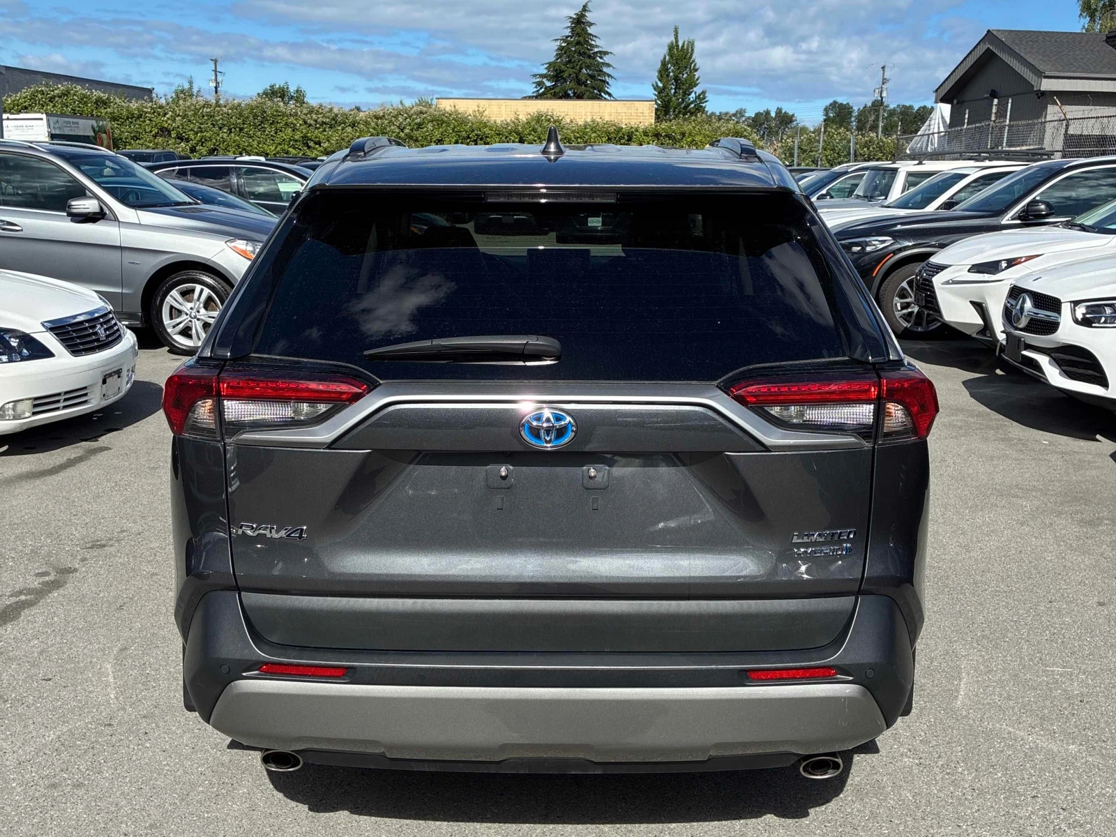 Toyota Rav4 HYBRID LIMITED * * CARFAX * * АВТО КРЕДИТ * * , снимка 5 - Автомобили и джипове - 54793530