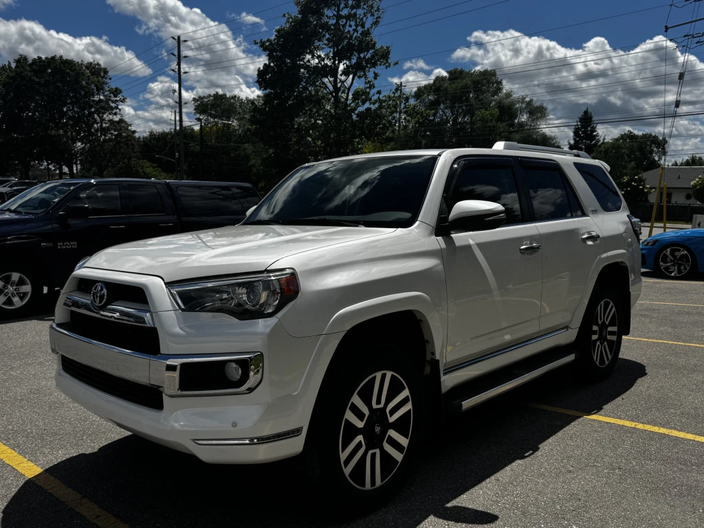 Toyota 4runner SR5* 4WD* КОЖА* ПАНОРАМА* ПОДГРЕВ* , снимка 2 - Автомобили и джипове - 55241452