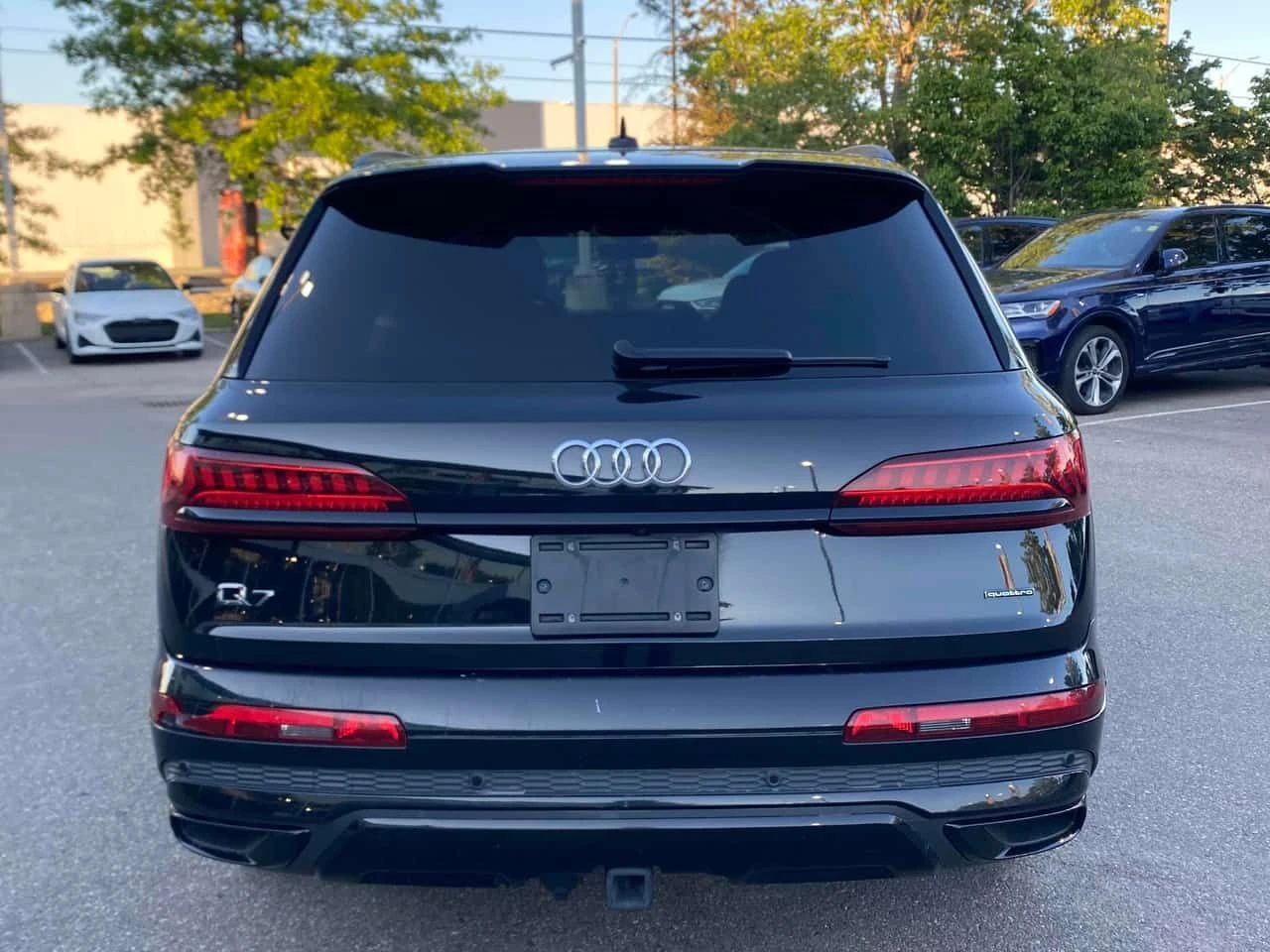 Audi Q7 QUATTRO * ГЛАВНО ПРЕДСТАВИТЕЛСТВО НА AUDI* , снимка 5 - Автомобили и джипове - 55423377