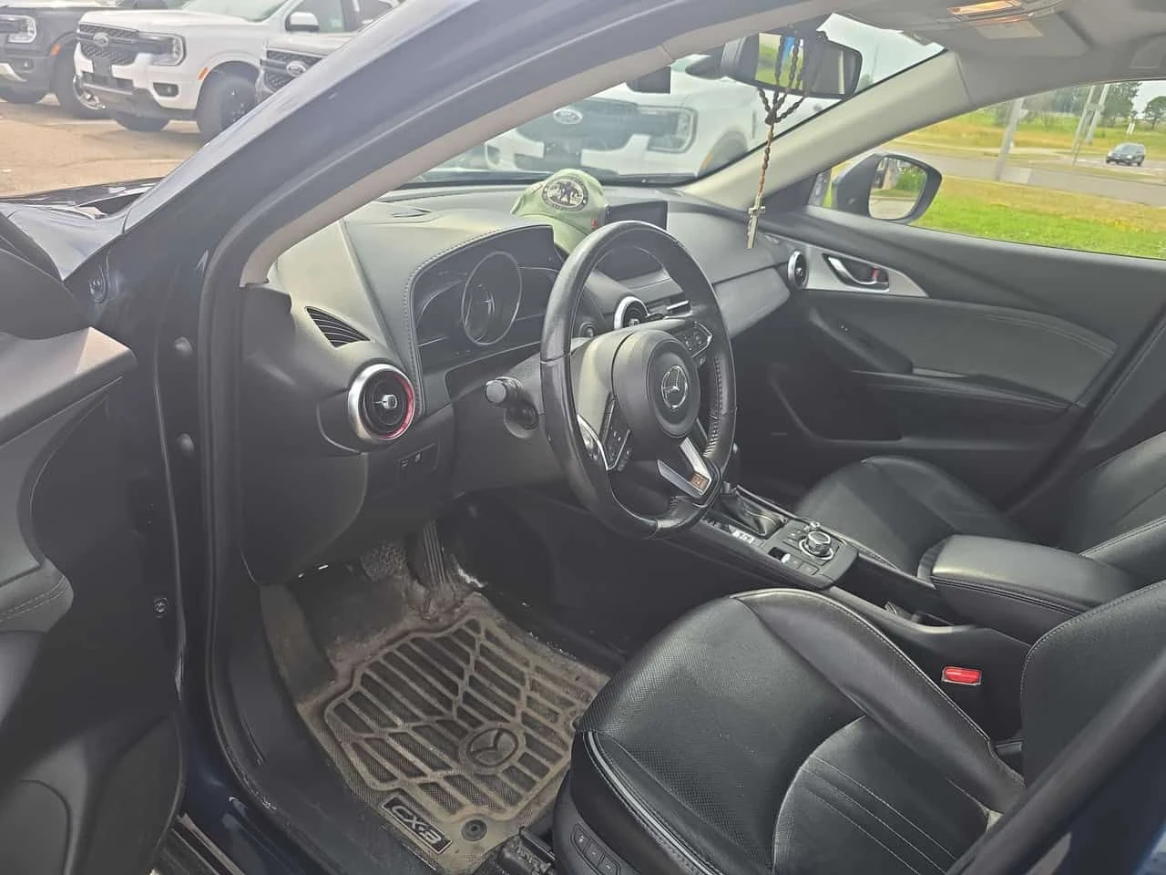 Mazda CX-3 * GT * CARFAX * ГЛАВНО ПРЕДСТАВИТЕЛСТВО НА FORD, снимка 5 - Автомобили и джипове - 55423700