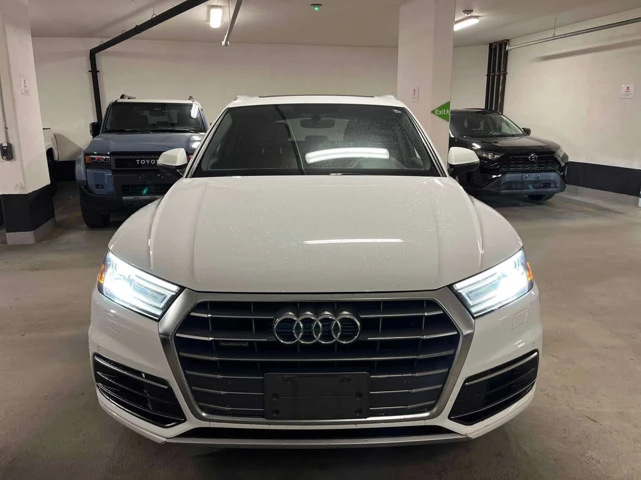 Audi Q5 * Progressiv * CARFAX * ОПЦИЯ ЗА ФИНАНСИРАНЕ , снимка 6 - Автомобили и джипове - 55468317