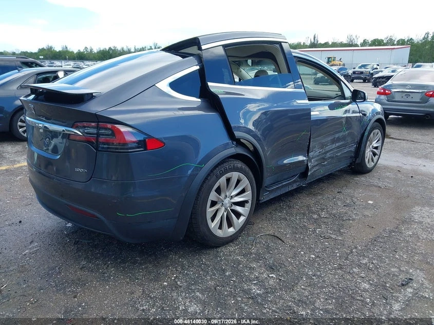 Tesla Model X 100D/75D/P100D, снимка 4 - Автомобили и джипове - 56525924