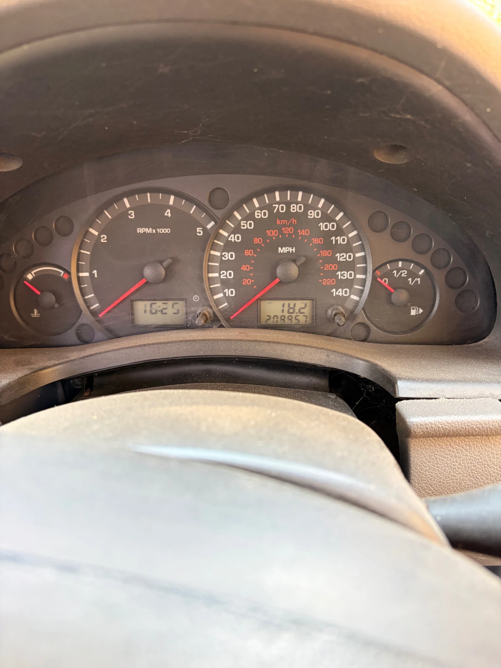 Ford Tourneo 1.8 tddi, снимка 6 - Бусове и автобуси - 55339739