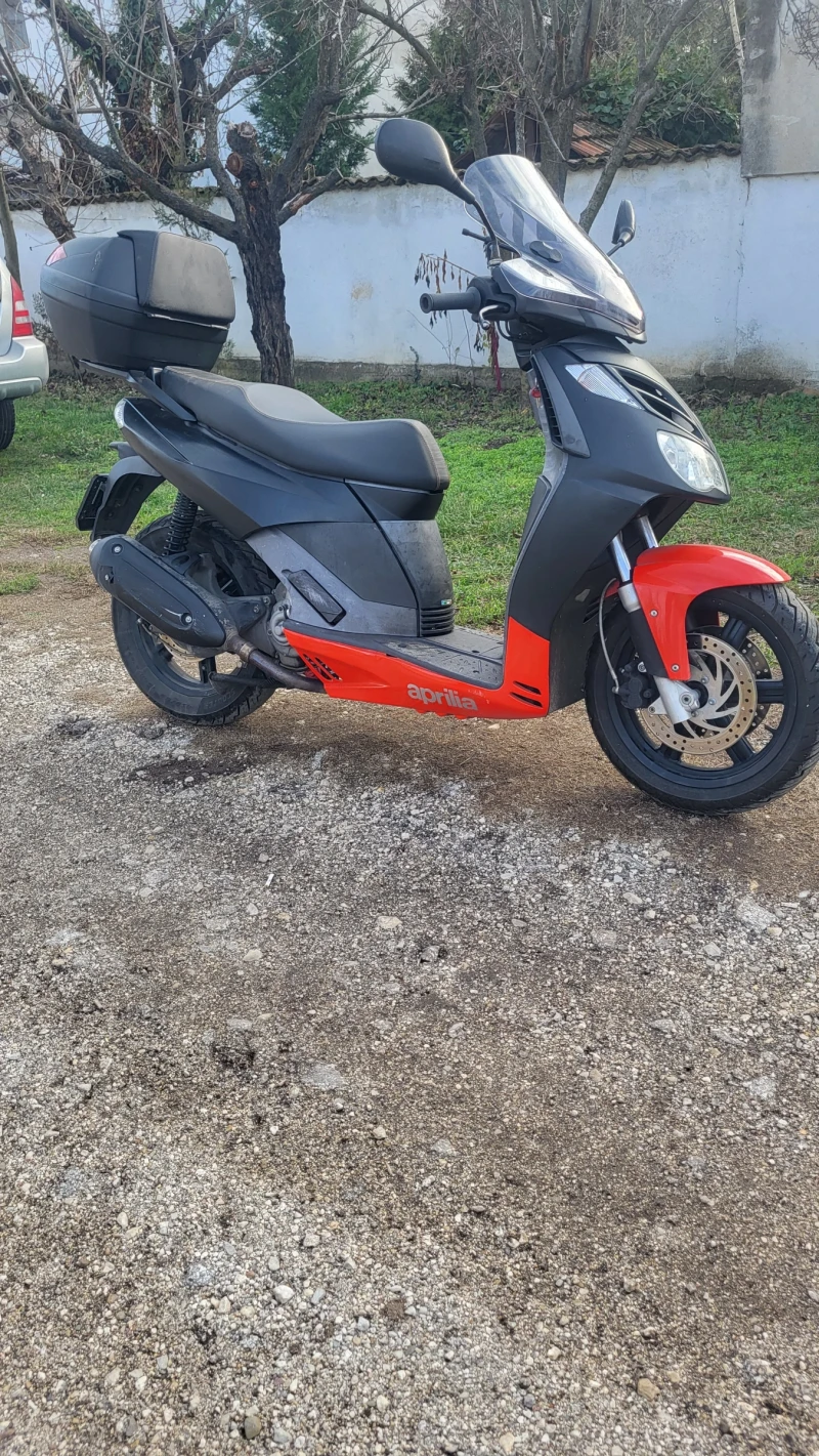 Aprilia 250 Sportcity, снимка 4 - Мотоциклети и мототехника - 49499903