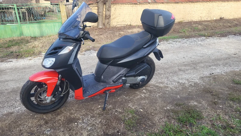 Aprilia 250 Sportcity, снимка 3 - Мотоциклети и мототехника - 49499903