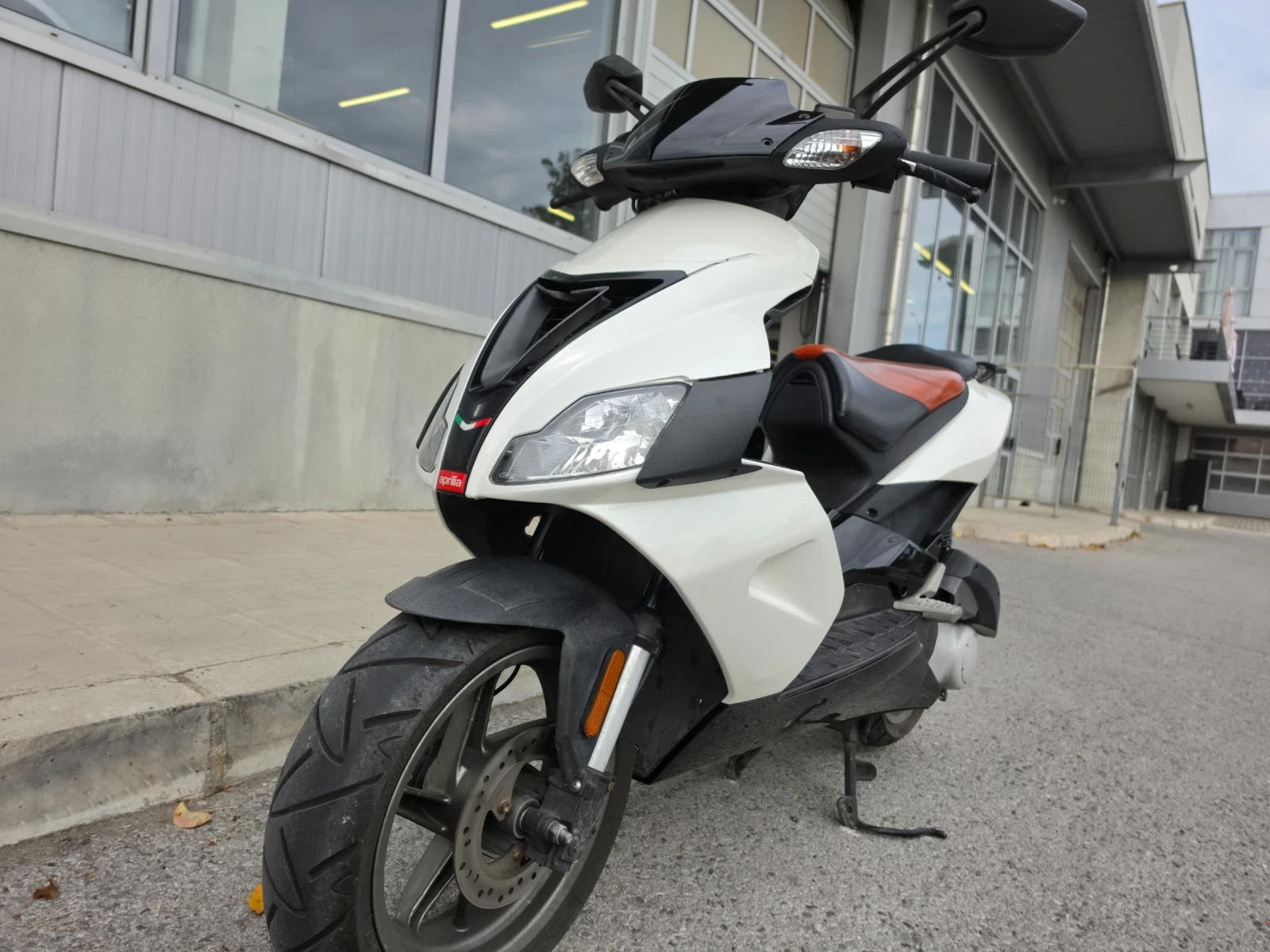 Aprilia Sr