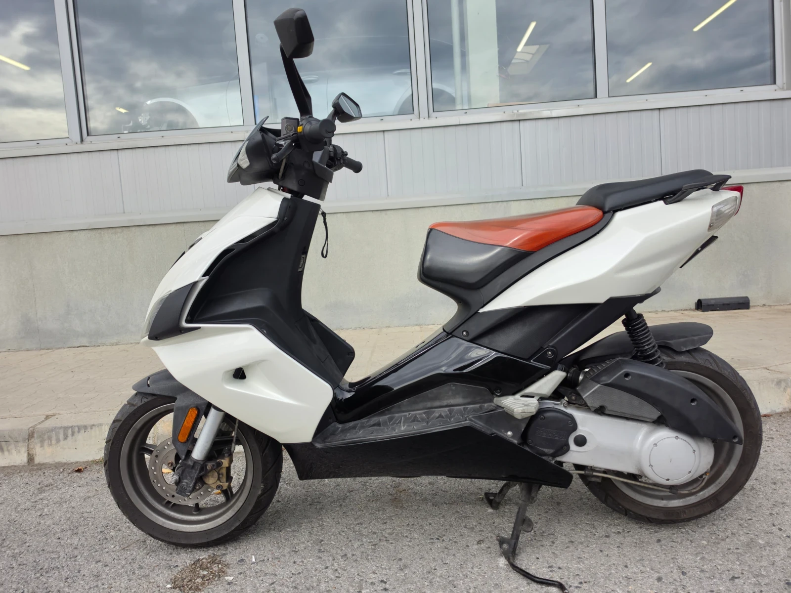 Aprilia Sr, снимка 3 - Мотоциклети и мототехника - 56542125