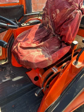 Трактор Hinomoto N209, снимка 7